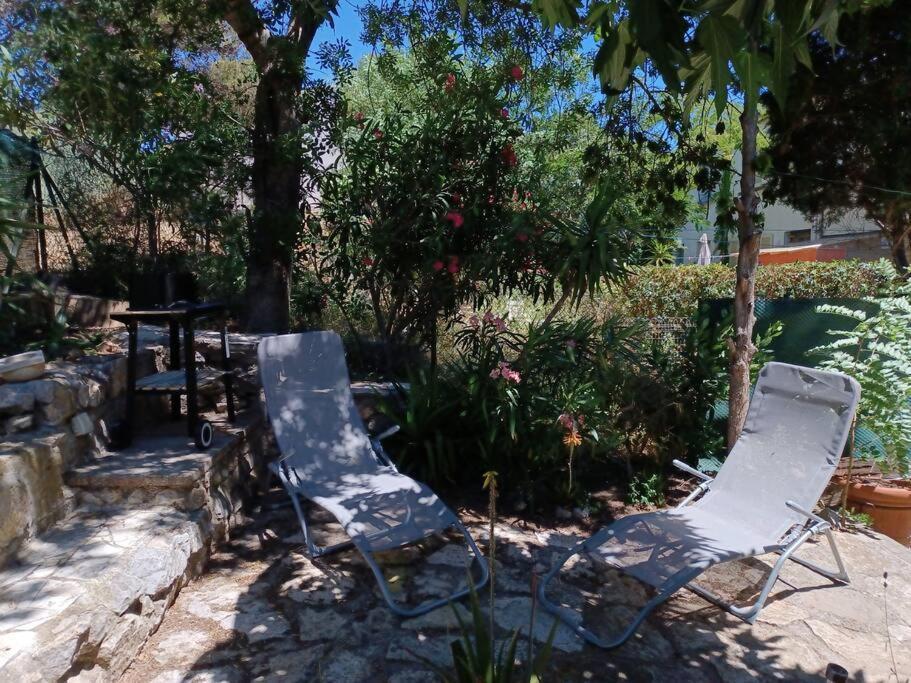 Saint-Pierre-la-Mer  Entre Mer Et Garrigue מראה חיצוני תמונה