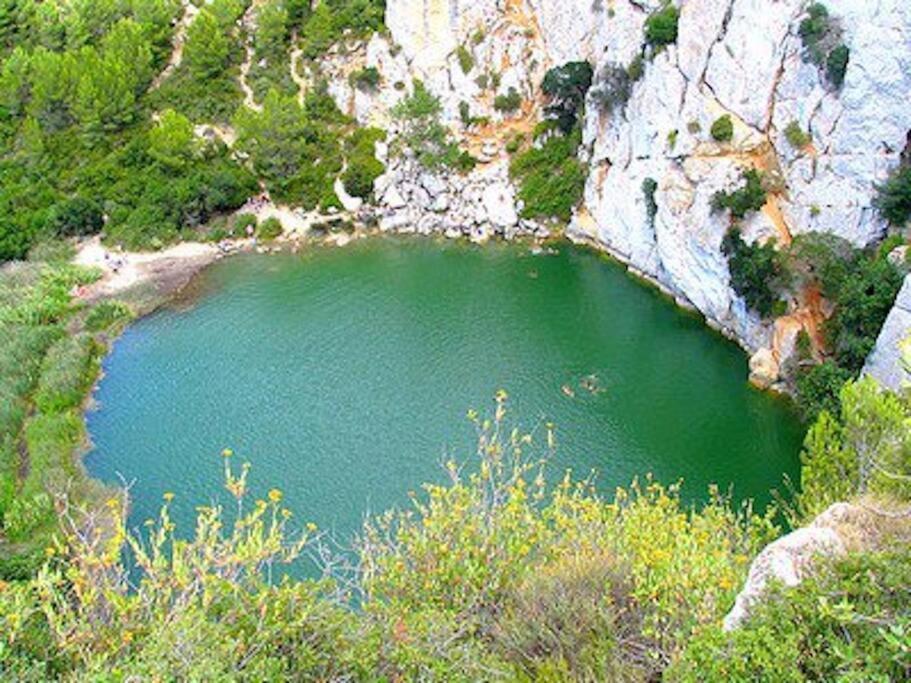 Saint-Pierre-la-Mer  Entre Mer Et Garrigue מראה חיצוני תמונה